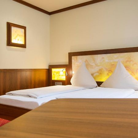 Hotel Petershof Konstanz Exteriör bild