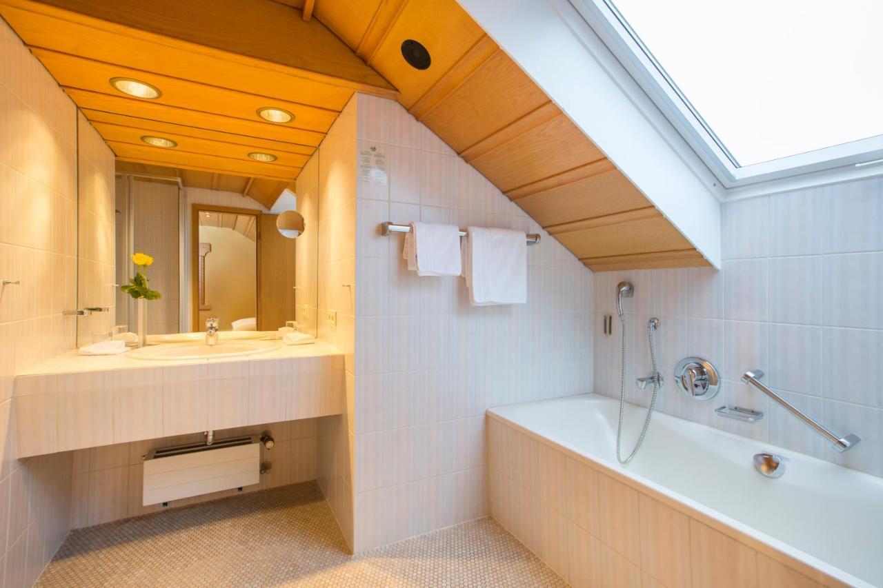 Hotel Petershof Konstanz Exteriör bild